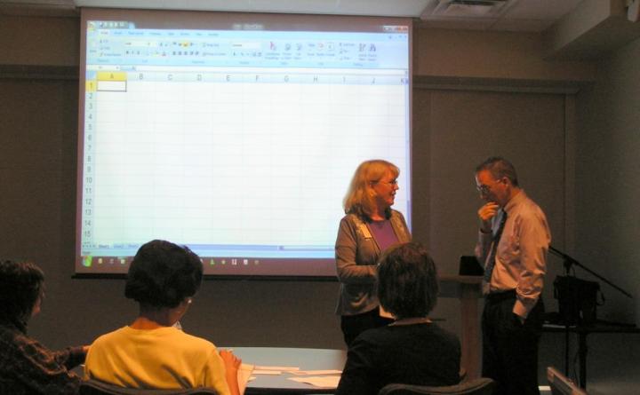 Sus and Bob at Excel seminar